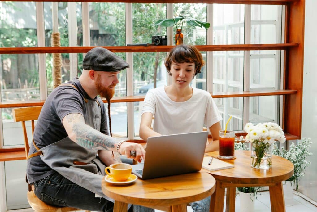 Techniques PNL pour mieux communiquer au travail